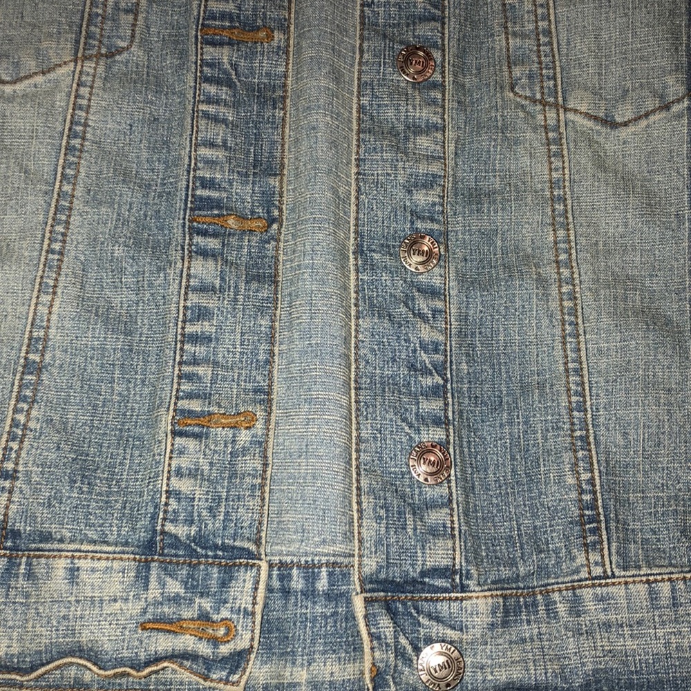 Jean Jacket - Picture 2 of 6